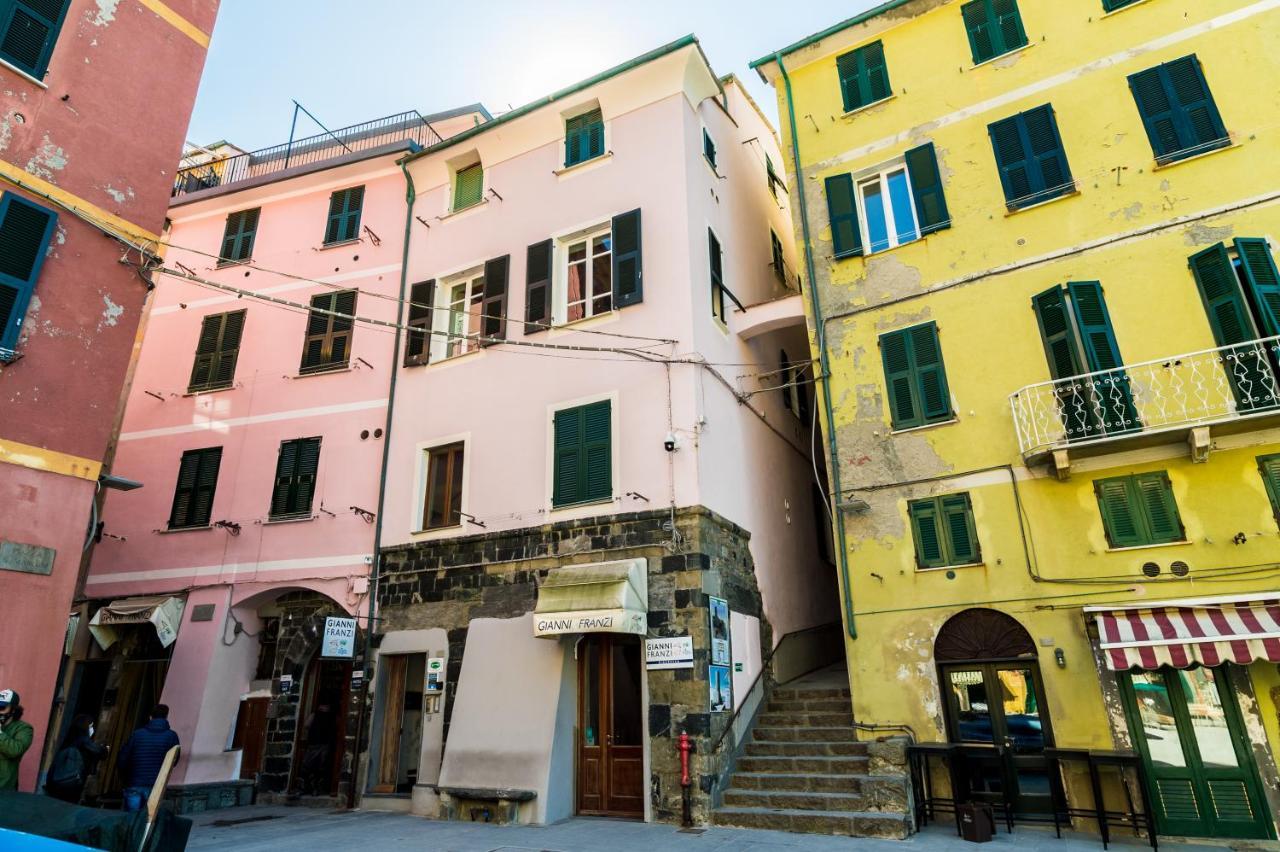 MADA Charm Apartments Piazza Vernazza Kültér fotó